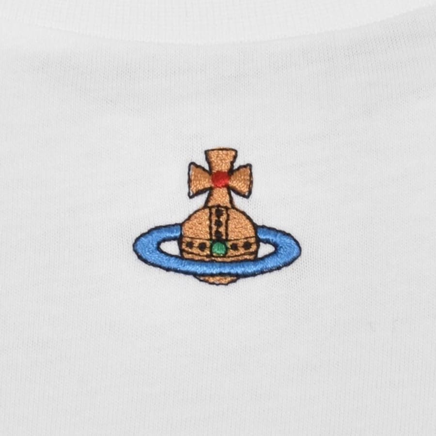 【Vivienne Westwood】ホワイト Orb Peru Tシャツ White Orb Peru T-Shirt by Vivienne Westwood on Sale